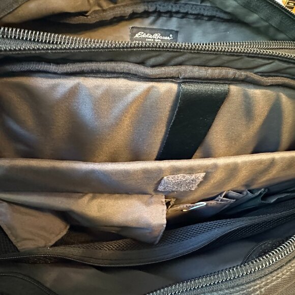 Eddie Bauer expandable briefcase - Picture 5 of 8